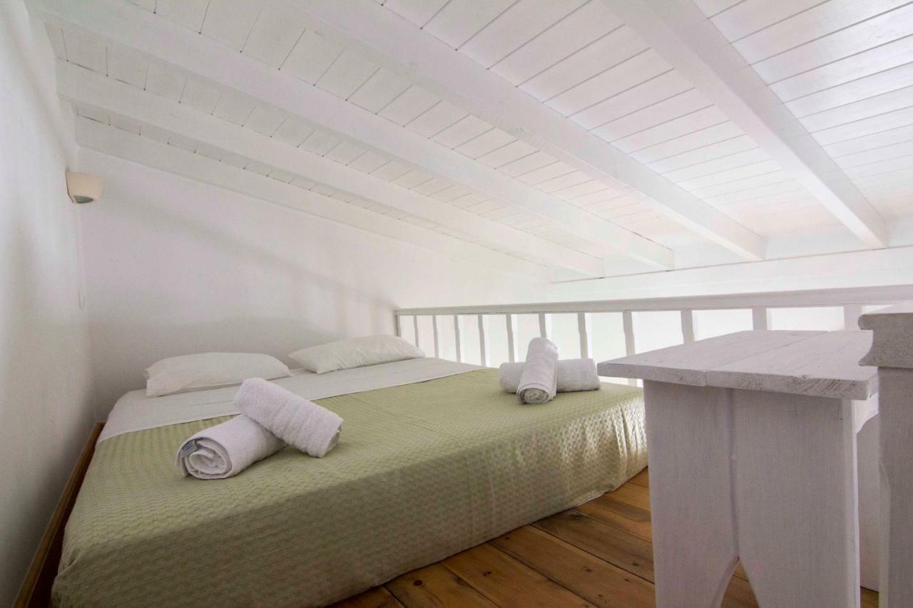 Aegli Apartments Sými Eksteriør bilde