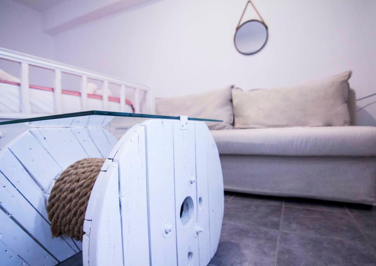 Aegli Apartments Sými Eksteriør bilde